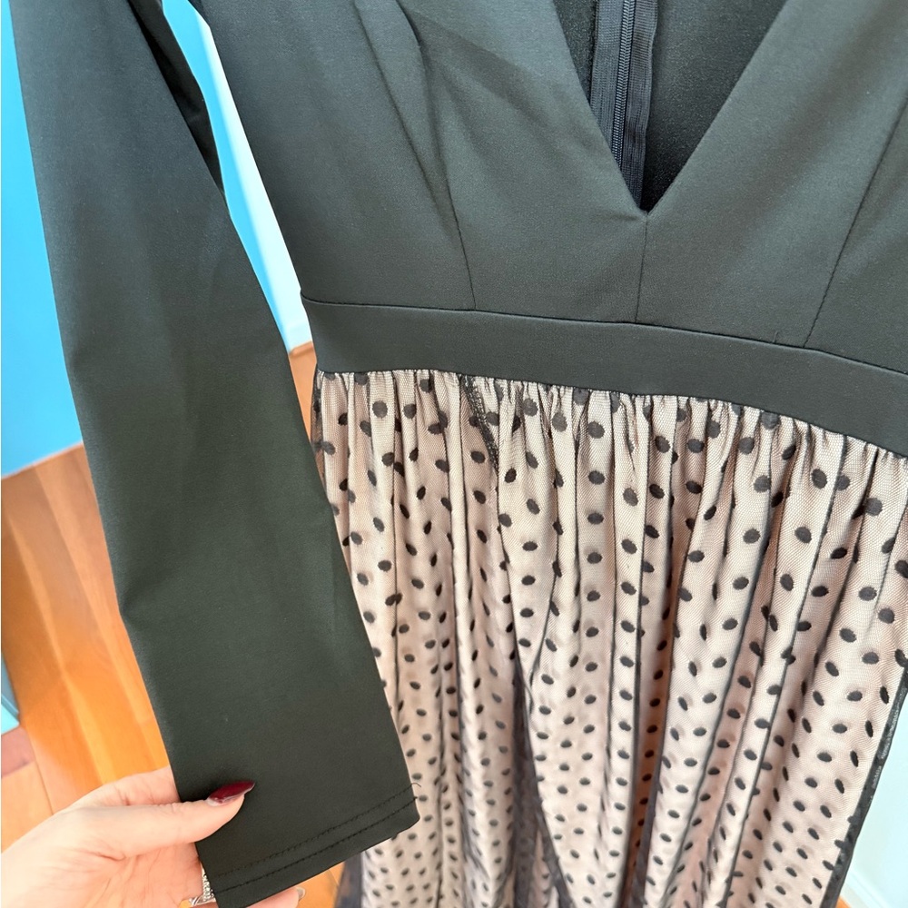 CBR Black V-Neck Long Sleeve Dress - Picture 8 of 12